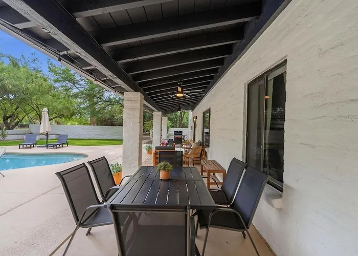 Holiday home Golf & Pool Oasis Retreat *