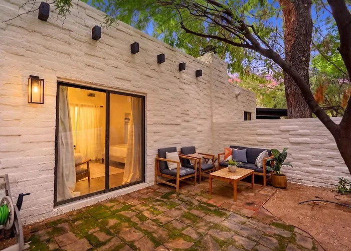 Golf & Pool Oasis Retreat *